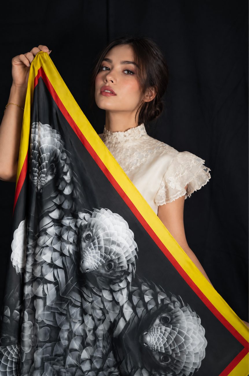 The Pangolin's Defence silk scarf, photo 3