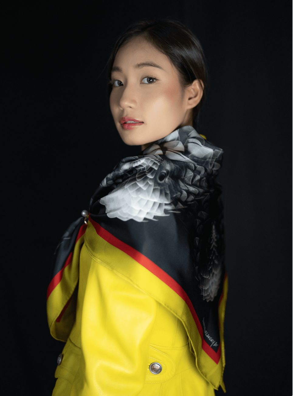 The Pangolin's Defence silk scarf, photo 4
