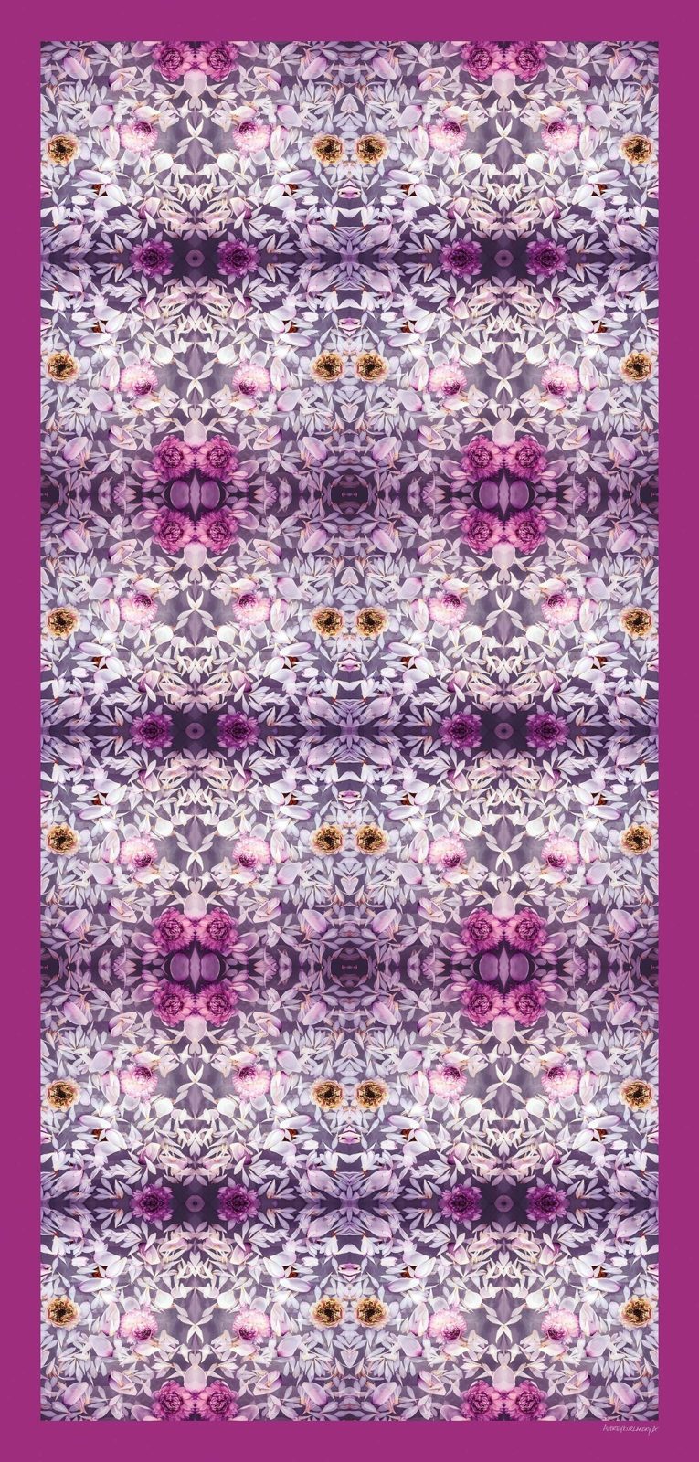 Violet Floral Afternoon pareo